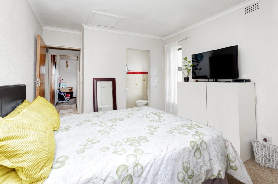 2 Bedroom Property for Sale in Bloemhof Western Cape